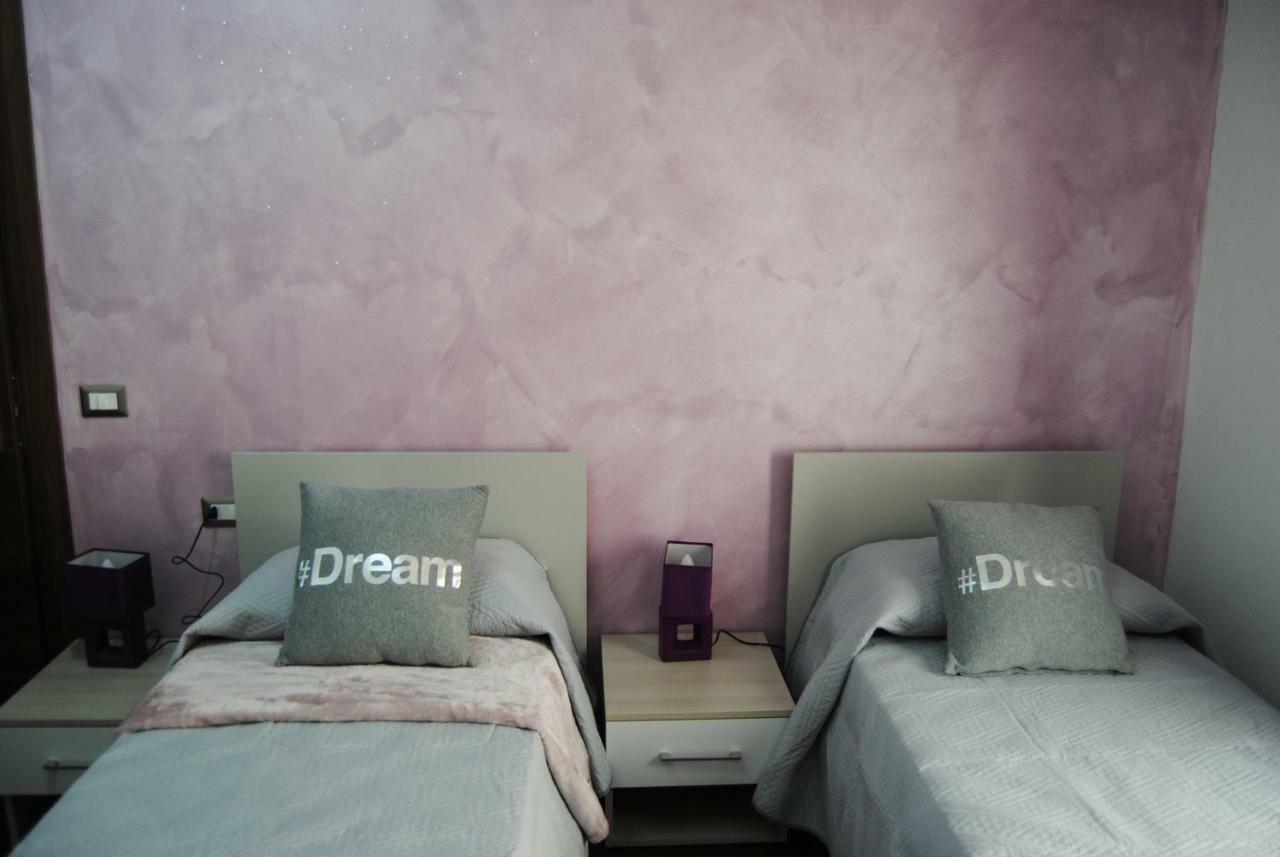 B&B Kenzia Olbia Eksteriør billede
