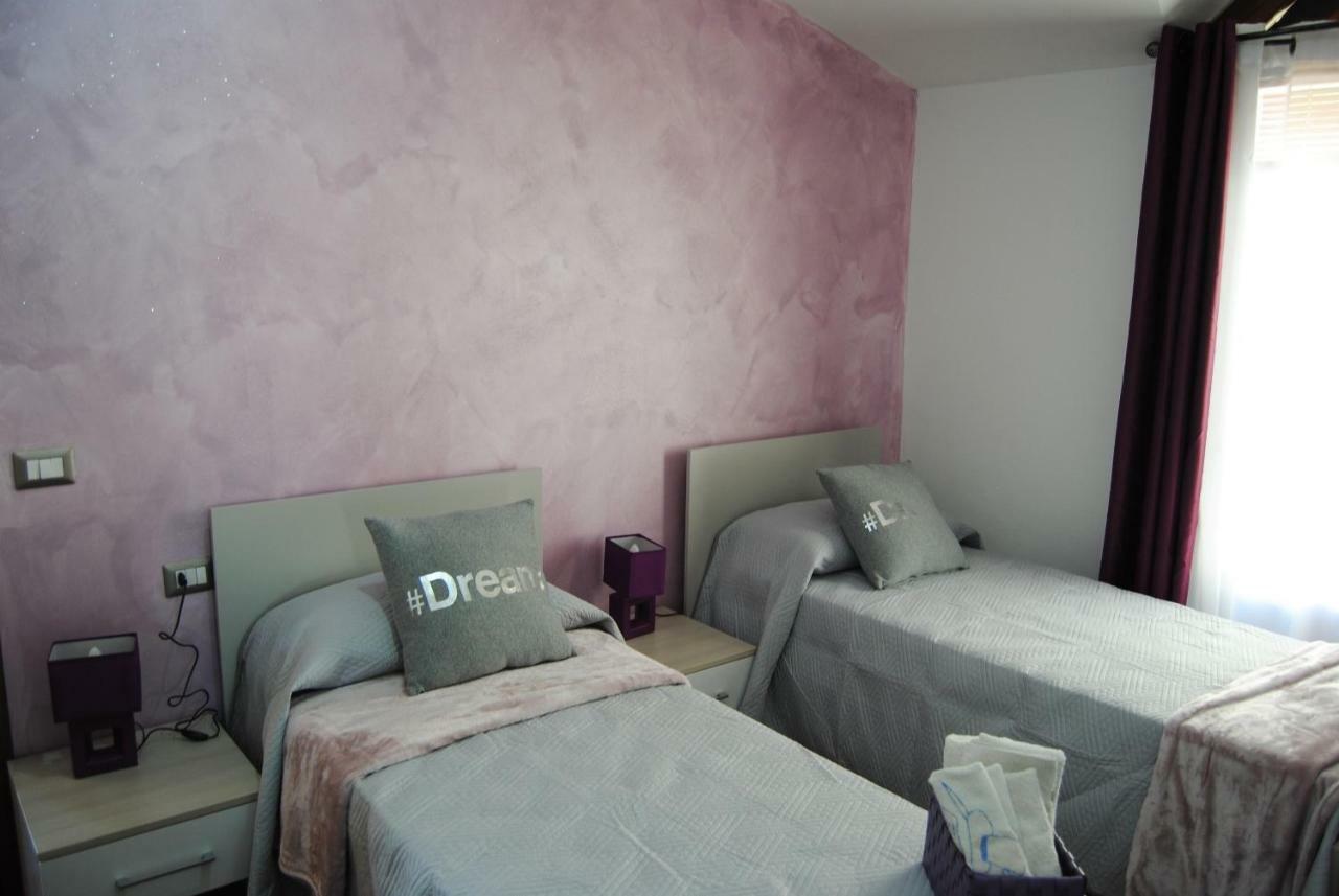 B&B Kenzia Olbia Eksteriør billede