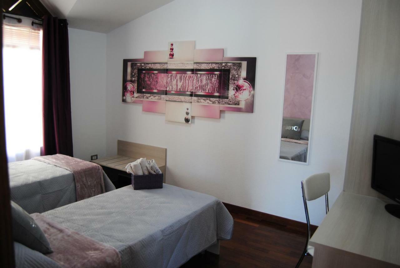 B&B Kenzia Olbia Eksteriør billede