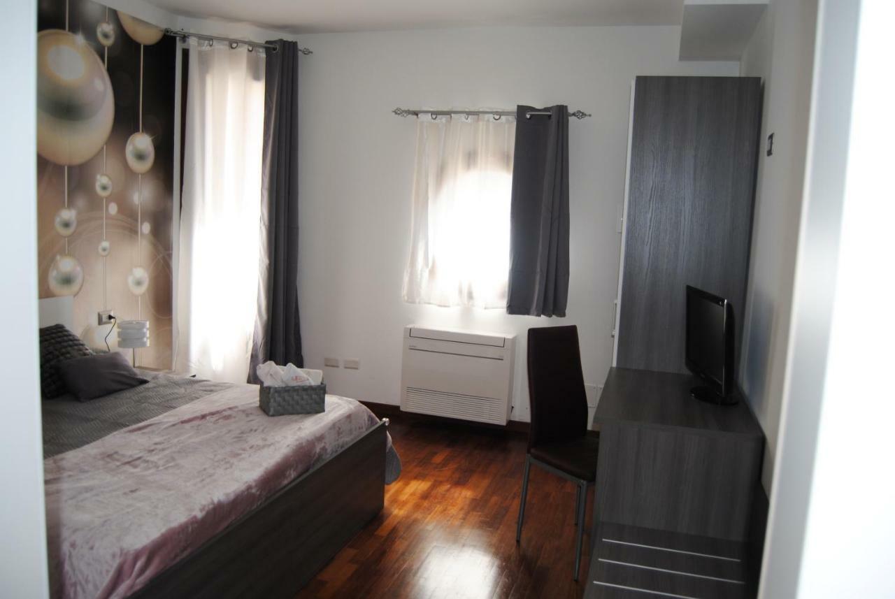 B&B Kenzia Olbia Eksteriør billede